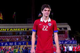 Francisco sierralta, gary medel y guillermo maripán; Twitter à¤ªà¤° Seleccion Chilena Francisco Sierralta Defensa De Larojasub20 Se Queda Con El Premio De Mejor Jugador Del Torneoscotif Http T Co Gdl6eigozf