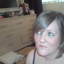 Laura Padden (@padden7373)