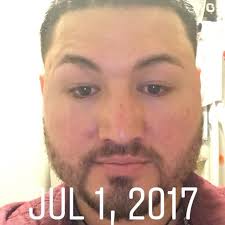 Voy a cenar, si quieres acompañarme eres bienvenida...