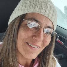 Free program helps connect people to peer support