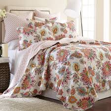 Once you've picked out your brand new uo duvet cover , quilt or comforter, just mix or match it with one of our pillowcase or sham sets. Palladium Floral Quilt And Pillow Sham Set Levtex Home Target