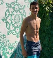 Namorada de cr7 mostra imagens do terraço mais cobiçado do país vìdeo paula lobo antunes. Do Dubai Ao Algarve As Ferias De Sonho Dos Miudos Do Benfica As Ferias Dos Craques Jornal Record