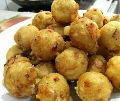 Assalamualaikum hi, harini dirah share resepi cucur bawang yang sedap dan senang. Cucur Ikan Bilis Rangup Sedap Sampai Tak Cukup Sepinggan