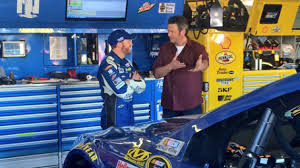 The official blake shelton twitter. Blake Shelton And Nascar Yes B104 Wbwn Fm