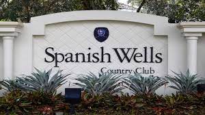 There is something for everyone in spanish wells with beautiful homes, condos and villas to choose from. Golfplatz Spanish Wells Golf Country Club Bonita Traum Urlaub Florida