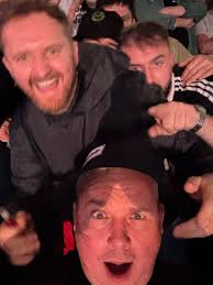 Meeting a band member