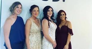 She has an irresistibly charming body. Chelsea Houska S Siblings Prefer Staying Out Of Teen Mom 2 Spotlight