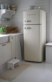 Cute Cute Cute For The Lake House Of My Dreams Or The Cottage On Martha S Vineyard Smeg Fridge Vintage Fridge Cottage Kitchens