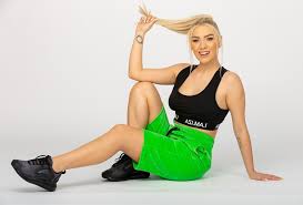 Cat de inalta este lidia buble? Lidia Buble Inaltime Si Greutate 7