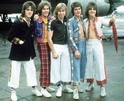 The project involved remixing old tunes with contemporary themes. Kathleen Cameron On Twitter Nooooooo Rip Les Mckeown Myfaveroller Twitter