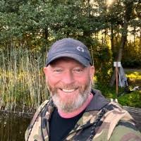 300+ "Bartkowiak" profiles