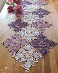 1 di 38centrini con le farfalle 1 di 38centrini di varie forme 1 di 38centrino con gli angioletti i lavoretti. Centrotavola All Uncinetto Composto Da Centrini Quadrati Quadrati Uncinetto Uncinetto Modano Ricamo Uncinetto