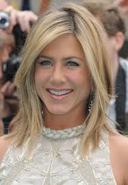 Immediately follow us on social media networks, since the most wonderful hairstyle trends are on our blog. Layers Medium Length Hair Styles Celebrity Hairstyles Jennifer Aniston Hair