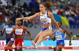 She represented norway in the women's 400 metres hurdles at the 2015 world championships in athletics Idrettsstjernene De Nye Sexsymbolene Underholdning