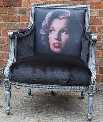 pin by brenda c on cool furniture marilyn monroe decor marilyn monroe room monroe chair