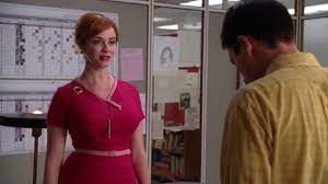 The first season of mad men aired in 2007 and was an instant success. Christina Hendricks Mad Men Youtube