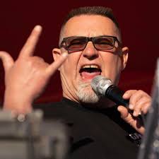 Whats happening #BigBikeFam! Today I like to ask you to share the love for  a legend in my world none other than Gary Plaatje! When I was about 10  years old I