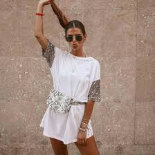 Urun Kodu 13907m Fiyat 49 90 Kollari Payetli Iki Renk Bluz Beden S M L Kumas Renk Beyaz Siyah Kargo Aras Kar 2020 Moda Payet Giyim