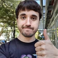 Leon (@coisadenerd) • Instagram photos and videos