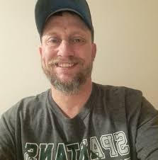 Is the water at Stratford Park safe to swim in?