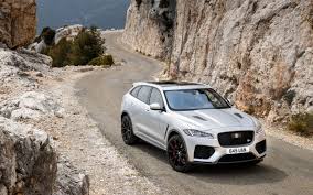 Compare rankings and see how the cars you select stack up against each other in terms of performance, features, safety, prices and more. Comparison Bmw X5 Protection Vr6 2020 Vs Jaguar F Pace Svr 2020 Suv Drive