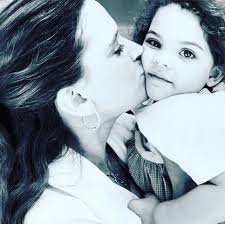 Sarah Crossman Sullivan (@sarahcrossmansullivan) • Instagram photos and  videos