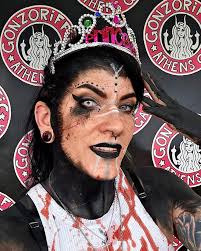 Hauntfest Athens killed it again this year!!! Always a blast hanging out  and reppin' @gonzoriffic 🖤 got to see my two boyfriends Art n Ghostyface  😻 Finished off the night with some