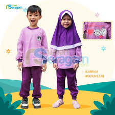 Serta jika warna yang dipilih tepat, akan memancarkan aura elegan dari seragam ini. Seragam Sekolah Berkualitas Rumah Seragam Bandung