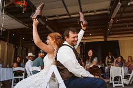 To answer, they either hold up their shoe or their spouse's shoe. 20 Innovative Ideas For The Socially Distanced Reception Snohomish Seattle Wedding Photography Gsquared Weddings