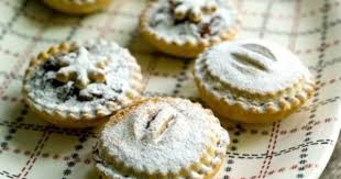 Gloria Nicol S Perfect Quince And Apple Mincemeat Quince Recipes Mince Meat Sweet Sauce