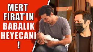 Mert fırat hakkında ekran severler bir çok sorunun cevabını merak ediyor. Mert Firat In Kizi Oldu L Mert Firat Hastane Onunde Ilk Aciklama Youtube