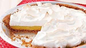 Tarte Au Citron Meringuee Croute Aux Biscuits Graham Recipe Desserts Dessert Recipes Desserts With Biscuits