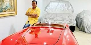 Deretan Politikus Indonesia Yang Hobi Koleksi Mobil Mewah Merdeka Com