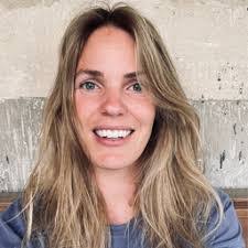 Jana Schulz's Instagram, Twitter & Facebook