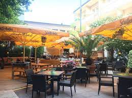 Es soll zwei tote und mehrere verletzte in die ermittler erklärten, dass ein größerer einsatz am barbarossaplatz angelaufen sei. Habaneros Wurzburg Texican Restaurant Y Bar