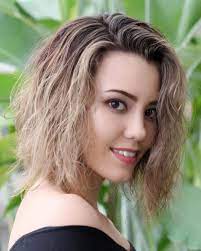 50 Head Turning Hairstyles For Thin Hair To Flaunt In 2021