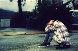 Berbagai kumpulan kata kata sindiran yang lucu, halus, menyakitkan, tentang cinta untuk pacar, mantan pacar, teman, orang sombong dan lainnya. Aku Masih Menunggu Kepastian Dari Harapan Yang Menyakitkan