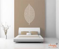 A Detailed Leaf On Your Wall Will Create A Therapeutic Zen Looking Space Relaxing Your Mind And Body Happy Pasting Item Size Chambre A Coucher Chambre