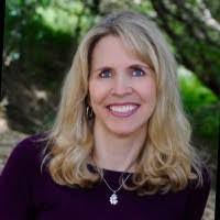 Diana Leclair's Instagram, Twitter & Facebook