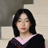 Wanqi Huang's Instagram, Twitter & Facebook