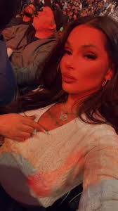 vienna cavanaugh (@itsvienna_bich)