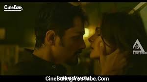 Aval Movie Scene Andrea Jeremiah Siddharth CineBulk