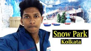 With the fame of being the first ever snow themed park in india, snow world is a place which you must visit when in hyderabad. Snow Park In Axis Mall New Town Kolkata Kolkata S First Snow Park Youtube