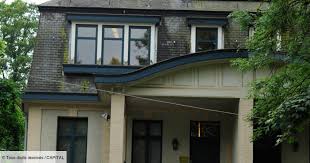 Elle n'a pas peur d'aborder un sujet d'actualité et qu'il. Affaire Adidas Ou Est Passe Le Magot De Bernard Tapie Capital Fr