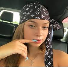 How To Wear Headbands With Long Hair Head Wraps 55 Ideas How To Wear Headbands Baddie Hairstyles Head Wraps