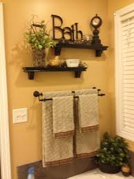 53 Rustic Home Decor Diy Cheap Bathroom 00089 Welcomemyblog Com In 2020 Bathroom Wall Decor Diy Bathroom Decor Bath Decor