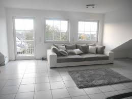 Zum verkauf steht eine eigentumswohnunge im ersten stock 2 etage mit balkon, garage und kellerstellplatz. 2 Zimmer Wohnung Zu Vermieten 53881 Euskirchen Kirchheim Mapio Net
