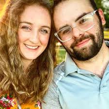 Amanda Tutor and Maxwell McGilligan's Wedding Website