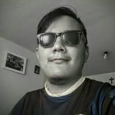 Stream Efraín Tello music