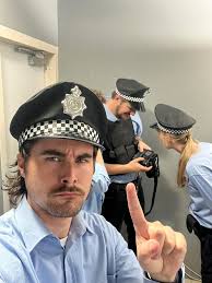 BUSTED! The stupid police have just caught YOU being stupid. Sorry bud.